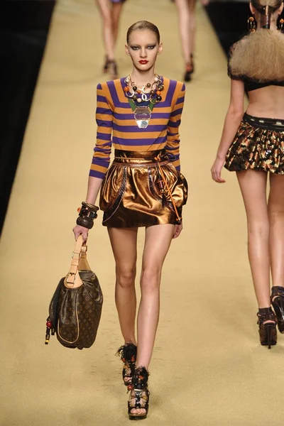Look 42